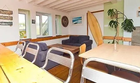 Yha Treyarnon Bay Hostel Padstow